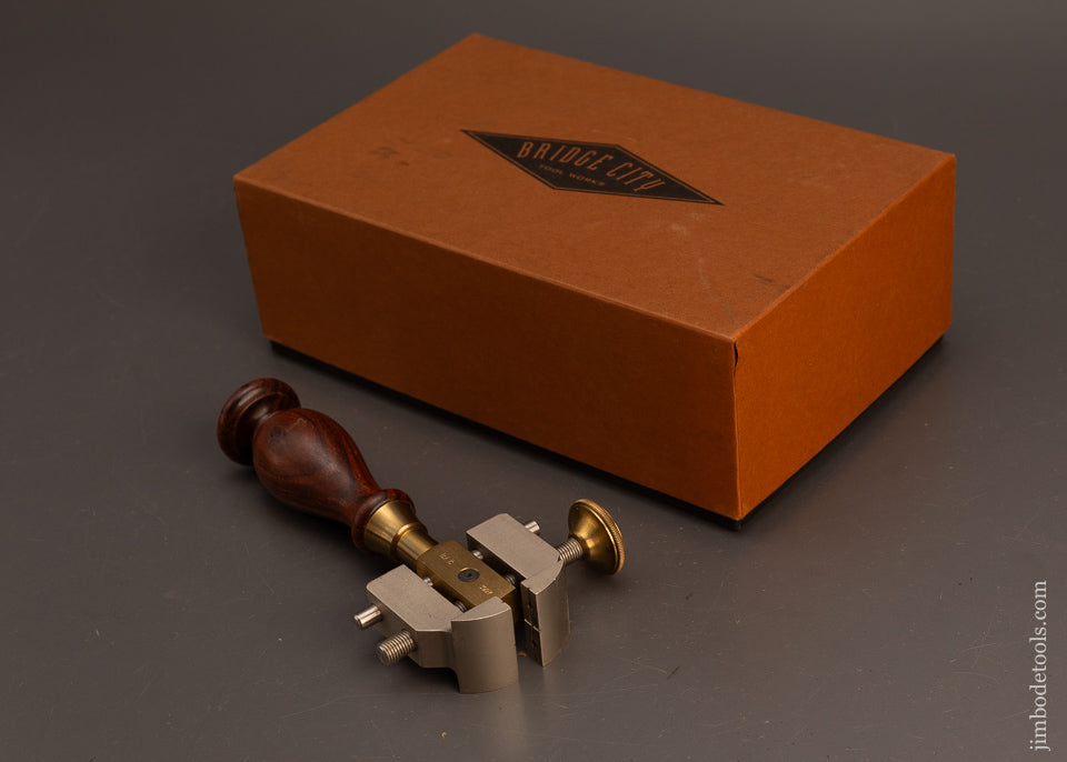BRIDGE-CITY-TOOL-WORKS-CT-5-Hand-Vise-Mint-in-Box-120223