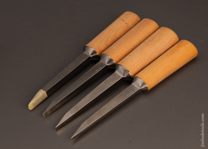 Mint-Set-of-4-RAY-ILES-Pig-Sticker-Mortise-Chisels-120302