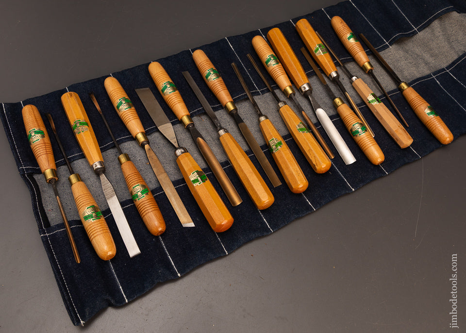 Mint-with-Decal-Set-of-18-HENRY-TAYLOR-Carving-Tools-120323