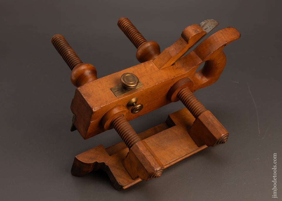 A.-HOWLAND-&-CO.-N.Y.-Tiger-Boxwood-Plow-Plane-120442