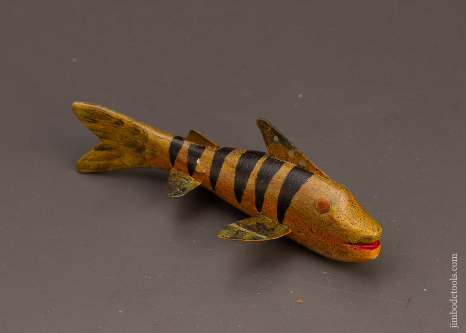 Pretty-Yellow-Perch-Fish-Decoy-by-ROB’T-LINDNER-120450