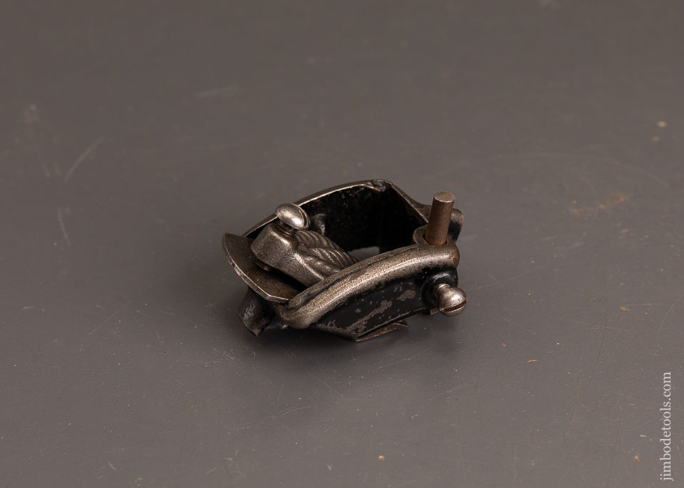 Unusual-Chunky-Iron-Violin-Maker’s-Round-Bottom-Rabbet-Plane-120516