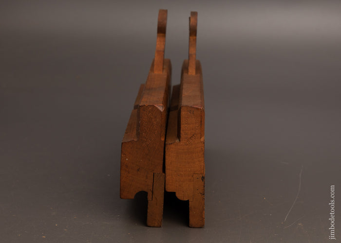 Rare-&-Fine-Fenced-Pair-of-Drop-Leaf-Table-Joint-Moulding-Planes-by-EDWARD-CARTER-TROY,-N.Y.-120525