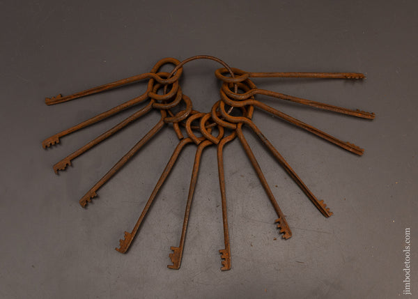 Early-Locksmith’s-Set-of-Skeleton-Keys-Lock-Picks-120560