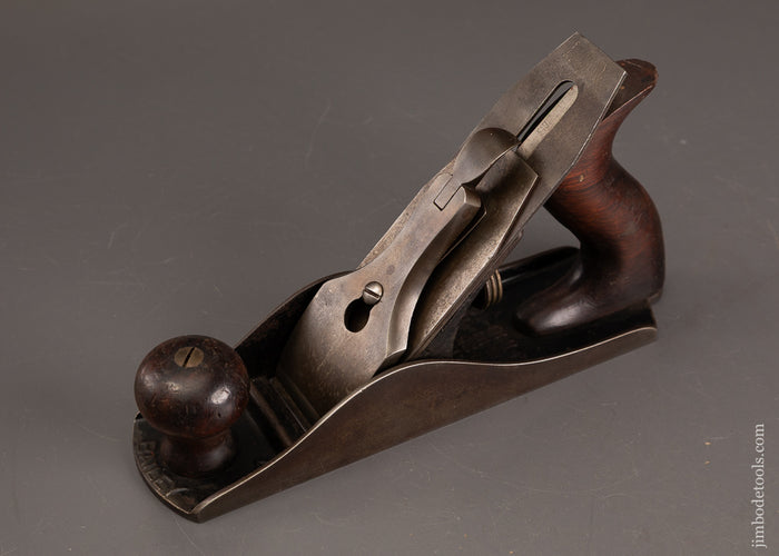 Fine-Type-11-STANLEY-No.-4-Smooth-Plane-120577