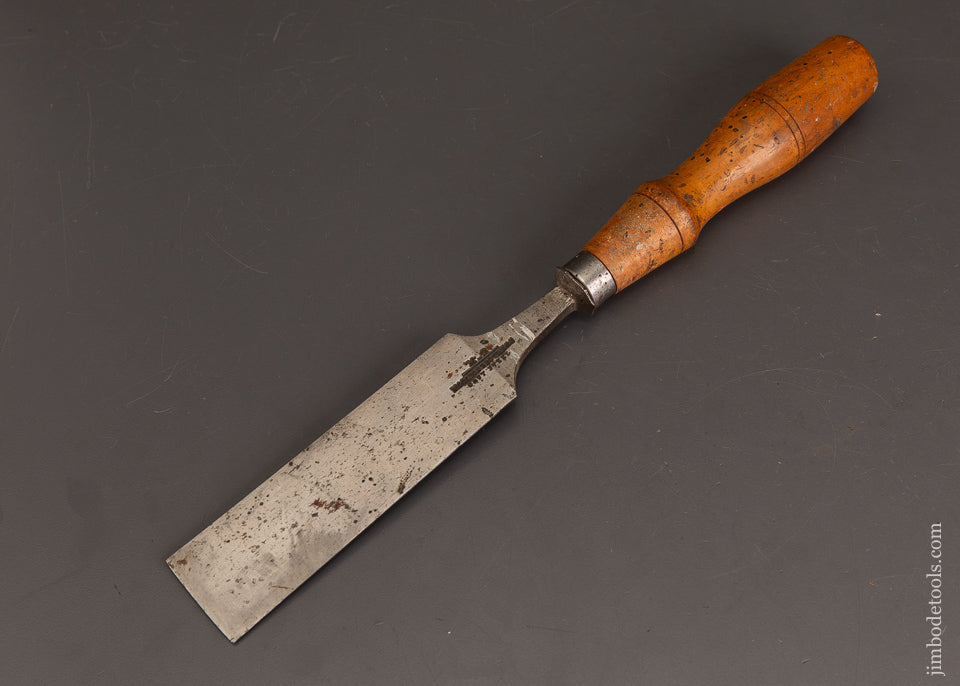 Fine-Boxwood-Handled-1-1/2-Inch-MOULSON-BROS.-Bevel-Edge-Chisels-120621