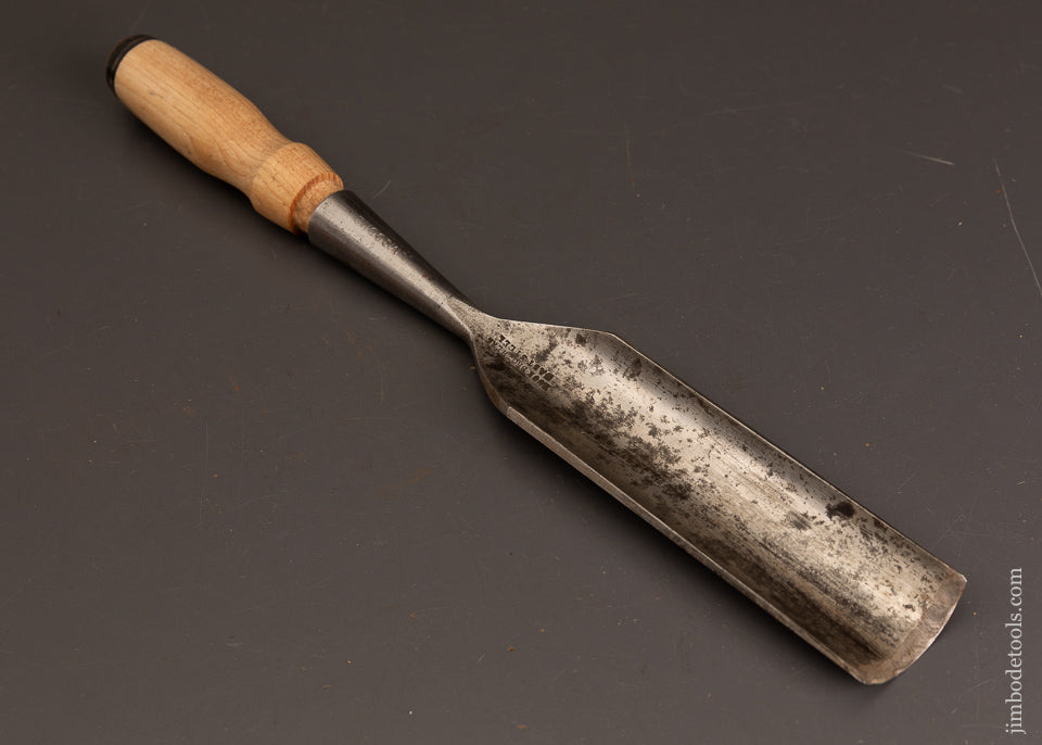 Fine-2-Inch-BUCK-BROS.-Paring-Gouge-120622