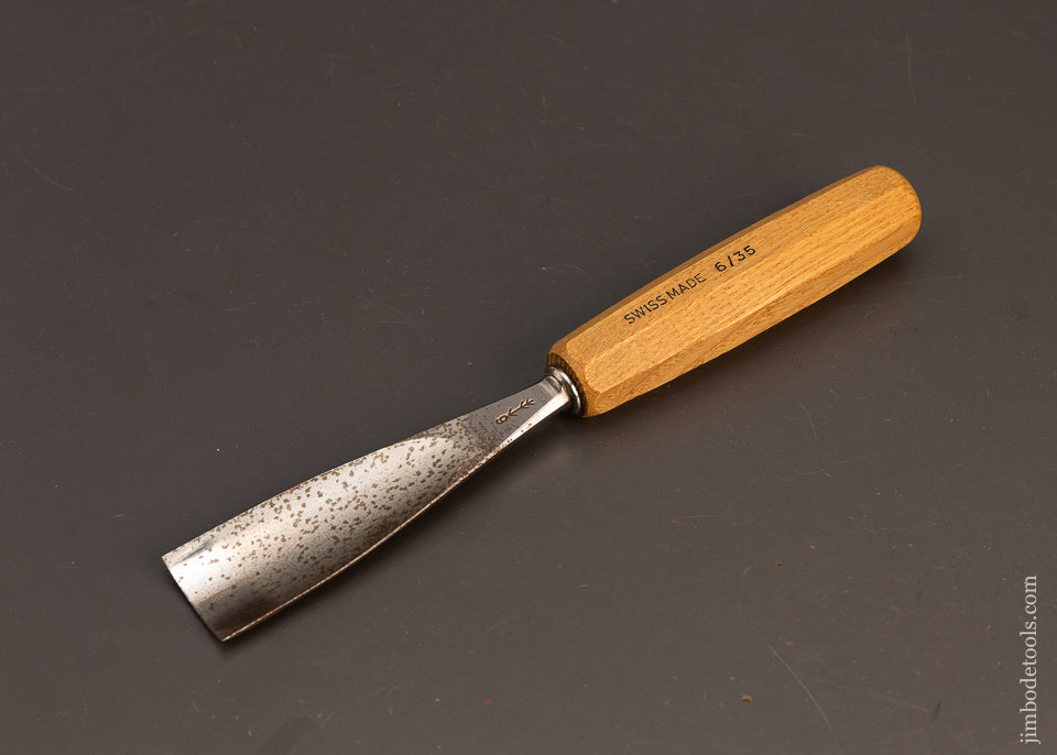 Fat-PFEIL-SWISS-MADE-1-3/8-Inch-Carving-Gouge-120650