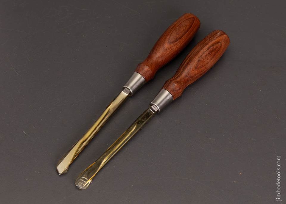 Dead-Mint-Pair-of-Right-&-Left-BRIDGE-CITY-TOOL-WORKS-Rosewood-Handled-Skew-Paring-Chisels-1/4-Inch-120657