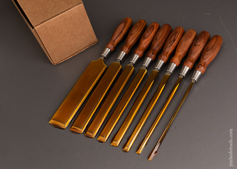 Dead-Mint-Set-of-8-BLUE-SPRUCE-TOOL-WORKS-Rosewood-Handled-Paring-Chisels-120659-AS-OF-MAY-10