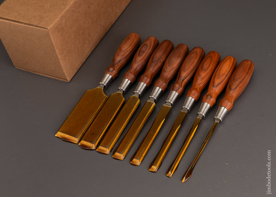 Dead-Mint-Set-of-8-BLUE-SPRUCE-TOOL-WORKS-Rosewood-Handled-Dovetail-Chisels-120660-AS-OF-MAY-9