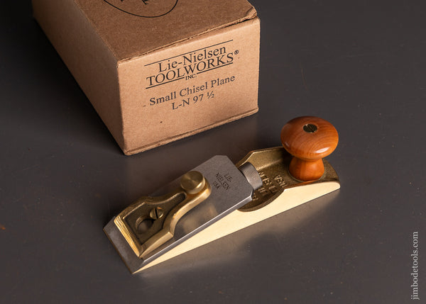 LIE-NIELSEN-NO.-97-1/2-CHISEL-Plane-Mint-in-Box-120687