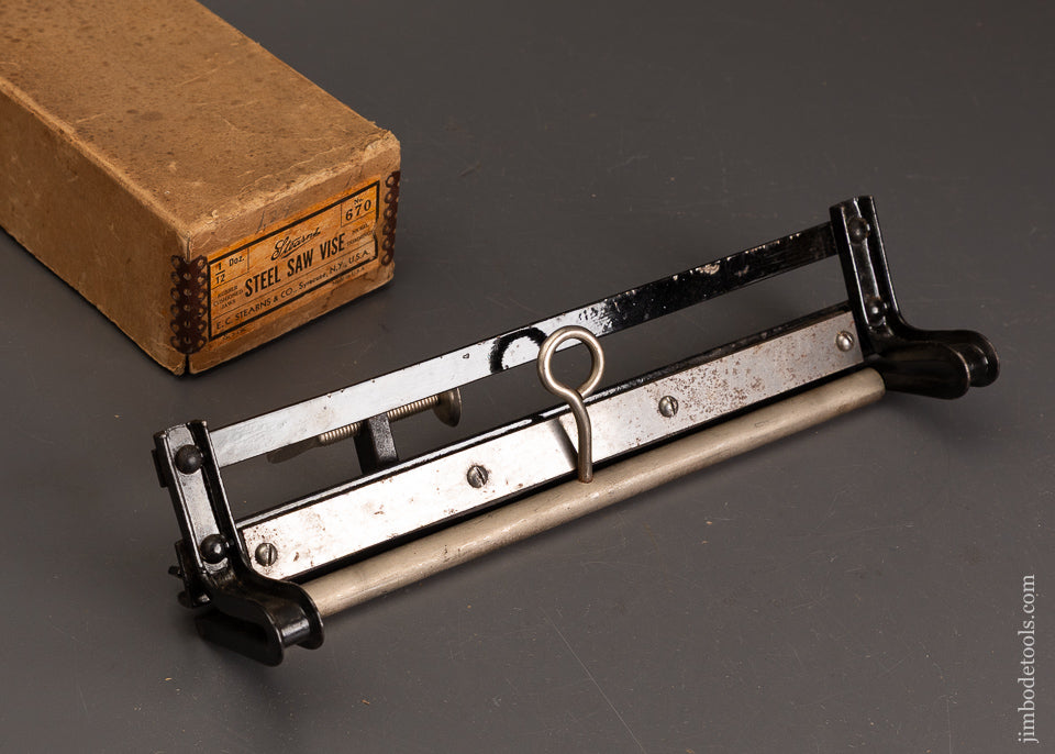 STEARNS-No.-670-Saw-Sharpening-Vise-Near-Mint-in-Box-120708
