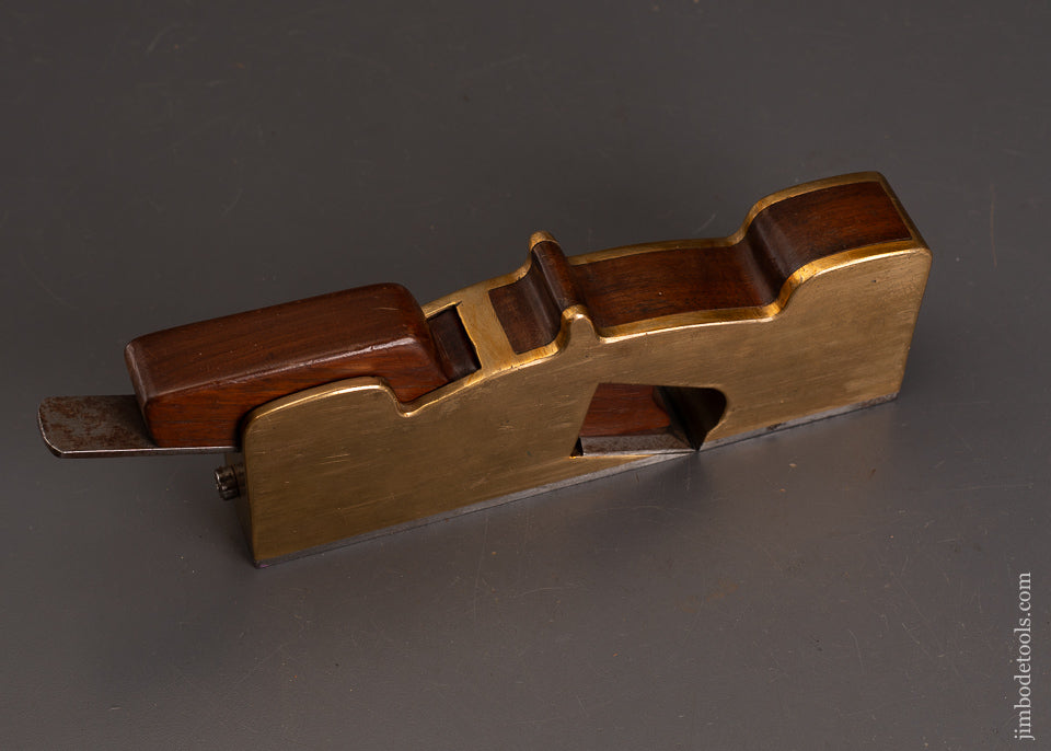 Fine-Gunmetal-Infill-Shoulder-Plane-120763