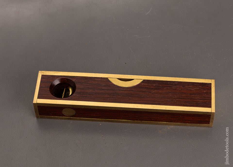 Spectacular-6-1/2-Inch-Rosewood-&-Brass-STRATTON-Level-Modern-Maker-120833