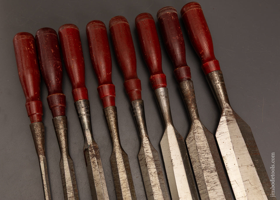New-Old-Stock-Set-of-8-STANLEY-No.-720-Chisels-120847-AS-OF-MAY-14