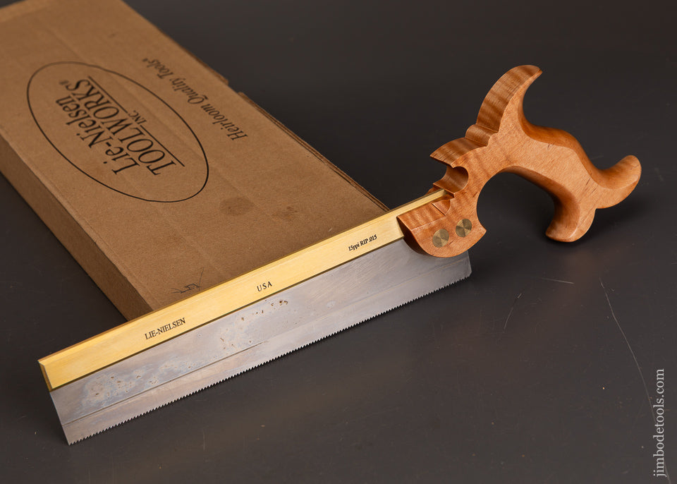 Discontinued-Tiger-Maple-LIE-NIELSEN-Brass-Back-Dovetail-Saw-Mint-in-Box-120895
