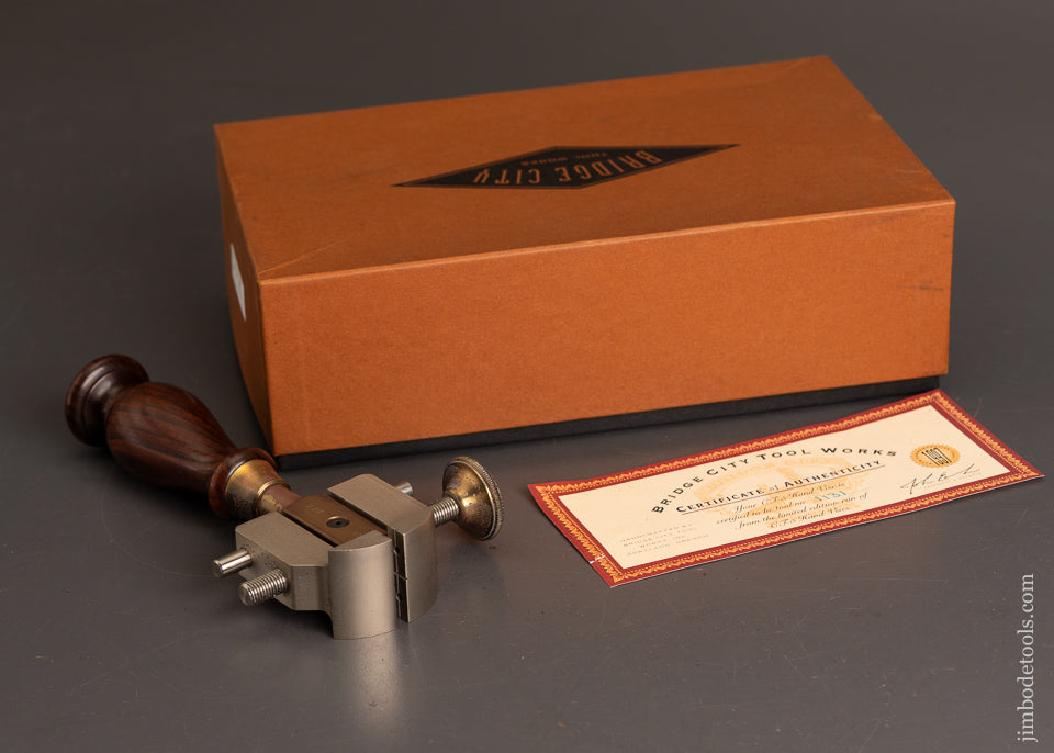 BRIDGE-CITY-TOOL-WORKS-CT-5-Rosewood-Hand-Vise-Near-Mint-in-Box-120916