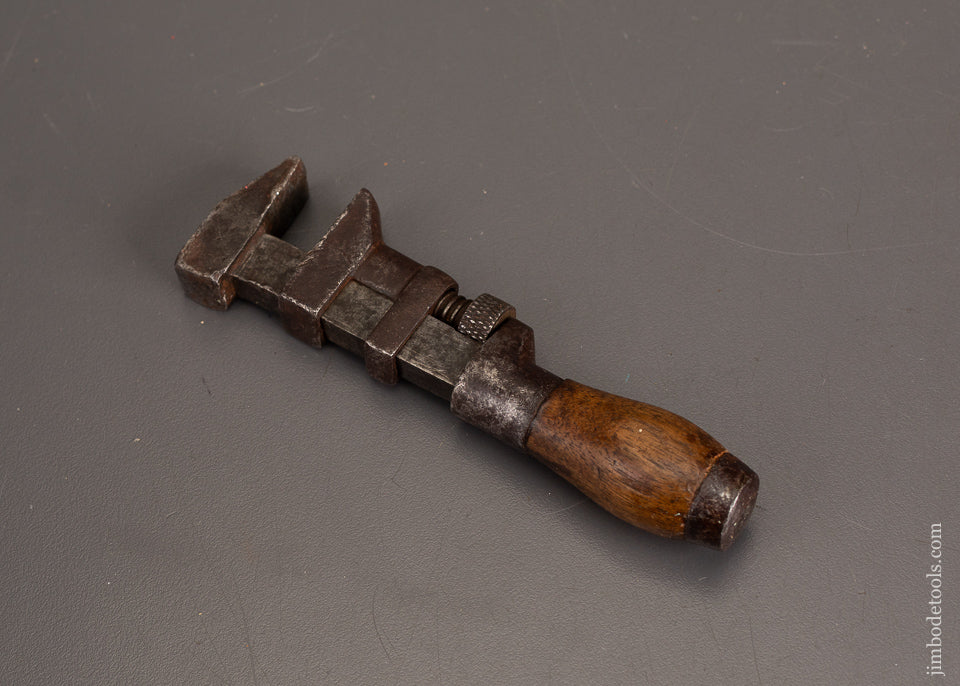 Rare-4 5/8-Inch-BABY-COES-Wrench-Fine-120961