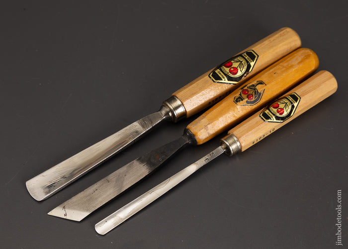 3-Good-TWO-CHERRIES-Carving-Chisels-121054
