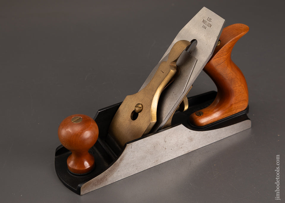 Out-of-Stock-&-Unavailable-LIE-NIELSEN-No.-4-1/2-Jumbo-Smooth-Plane-with-50°-Frog-121110-AS-OF-JUNE-7