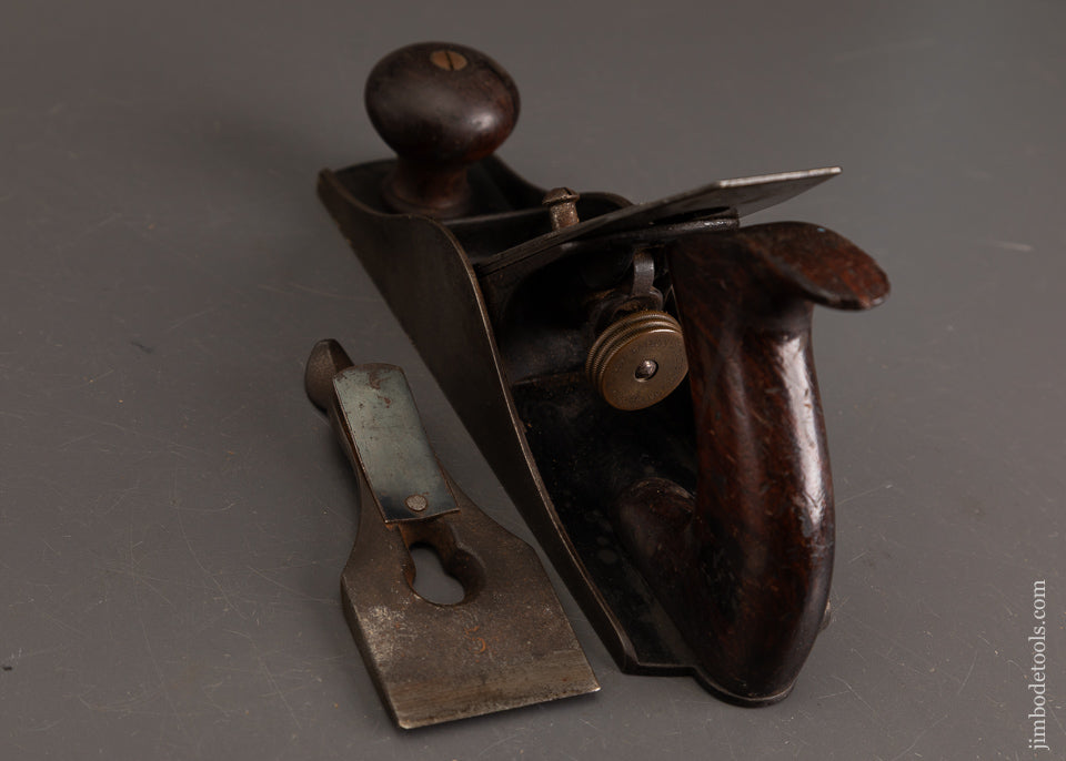 Early-Type-2-STANLEY-No.-4-Smooth-Plane-121347-AS-OF-JULY-26