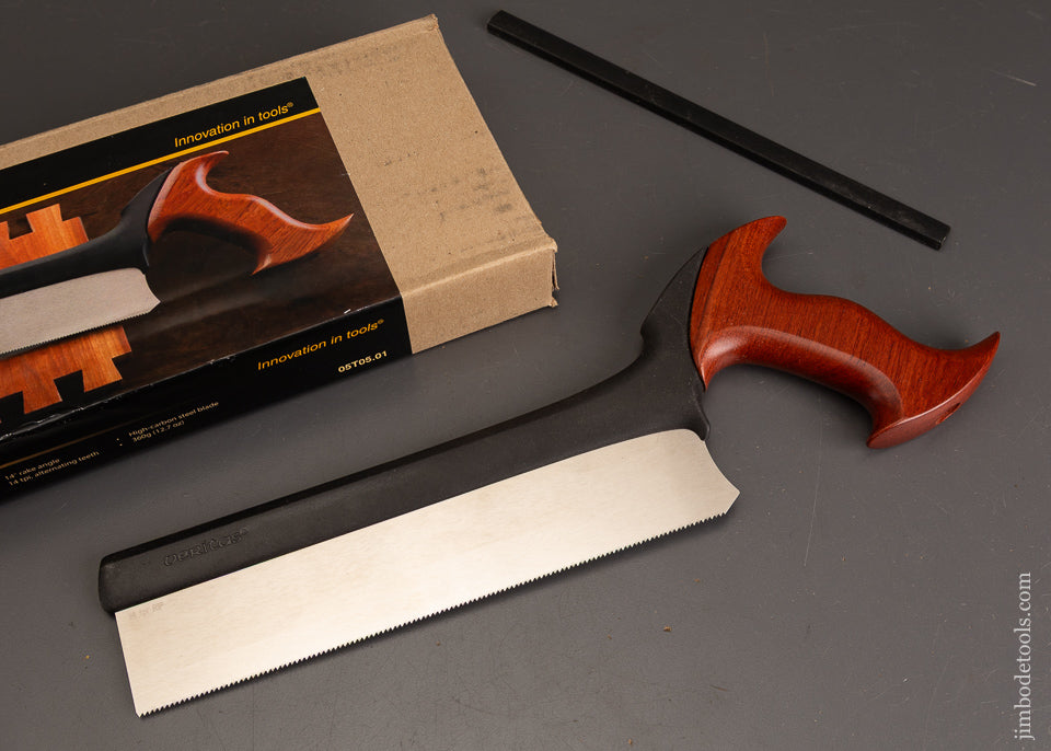 LEE-VALLEY-VERITAS-Dovetail-Saw-Mint-in-Box-121355