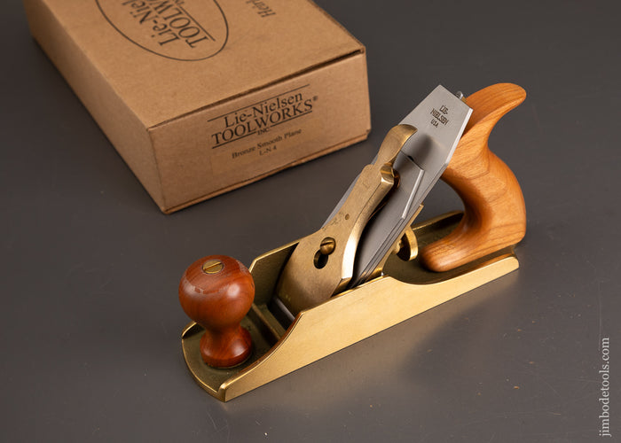 Out-of-Stock-&-Unavailable-LIE-NIELSEN-No.-4-Smooth-Plane-Mint-in-Box-121383