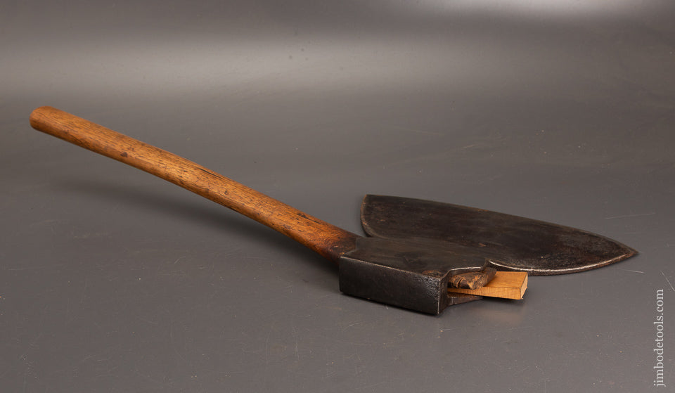 Awesome-I.-BLOOD-Balston,-NY-Single-Bevel-Offset-Broad-Axe-Hewing-Axe-121488