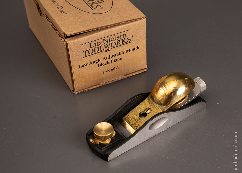 LIE-NIELSEN-NO.-60-1/2-Low-Angle-Adjustable-Mouth-Block-Plane-Mint-in-Box-121534