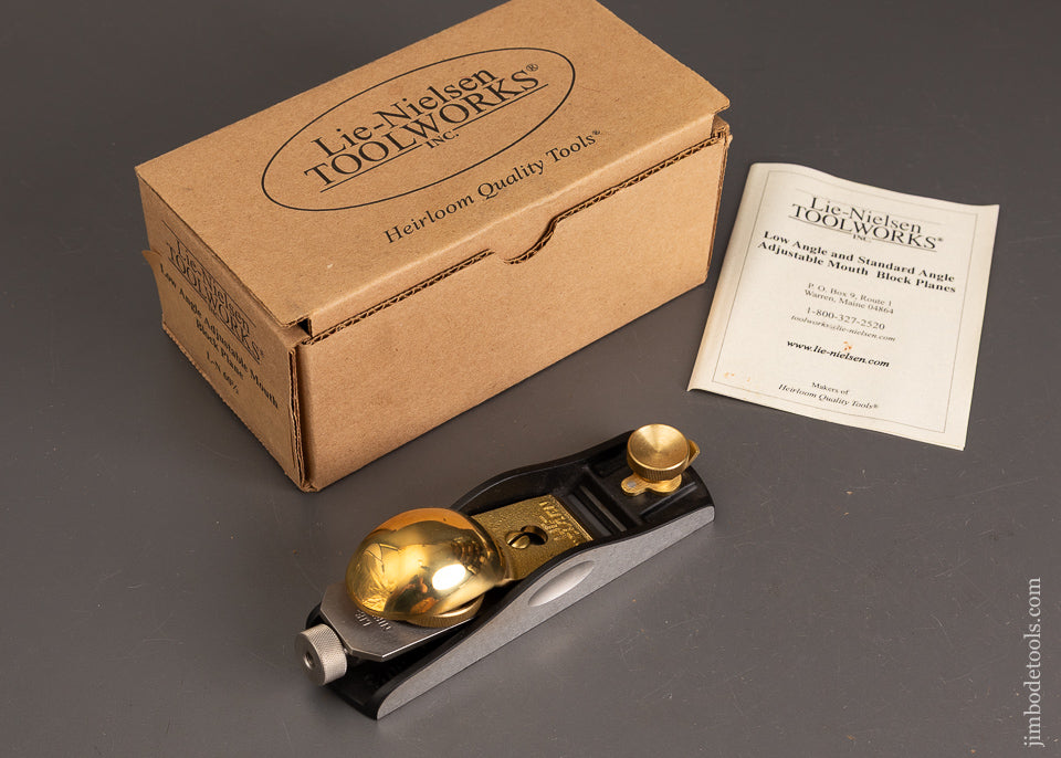 LIE-NIELSEN-NO.-60-1/2-Low-Angle-Adjustable-Mouth-Block-Plane-Mint-in-Box-121534