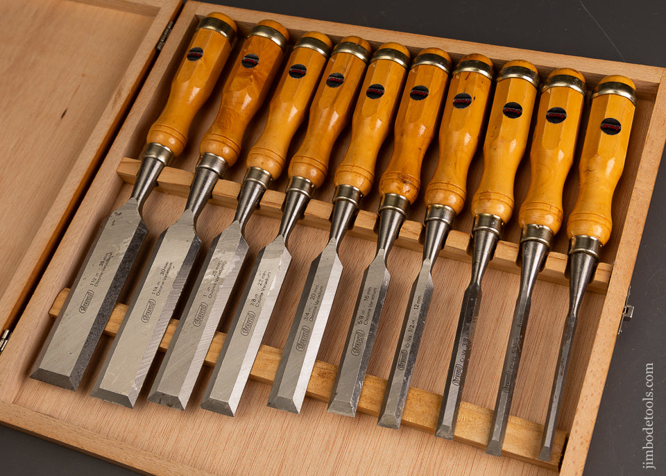 Mint-Set-of-10-Boxwood-Handled-Bevel-Edge-Chisels-by-FREUD-121623