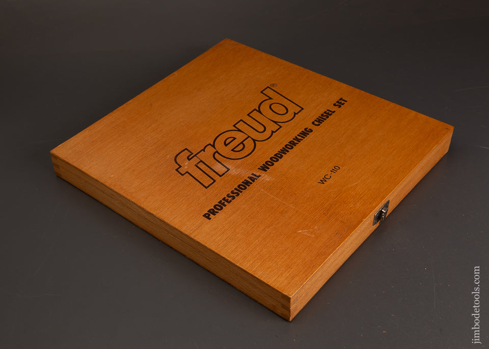 Mint-Set-of-10-Boxwood-Handled-Bevel-Edge-Chisels-by-FREUD-121623