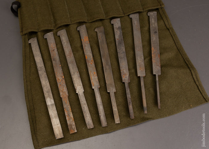 A.-HILDICK-Graduated-Set-of-8-Plow-Plane-Irons-121733