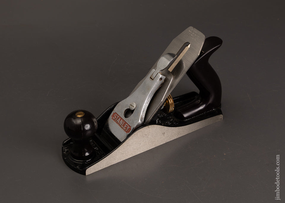 Near-Mint-STANLEY-No.-4-Smooth-Plane-with-Heavy-English-Casting-121735