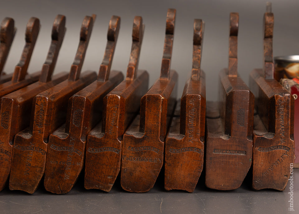Amazing-Set-of-23-Hollow-&-Round-Planes-by-IOHN-GREEN-Ca.-1768-1808-121818-AS-OF-AUG-18