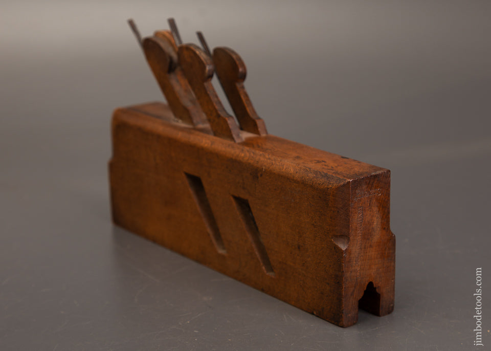 Rare-4-Iron-Gothic-Bead-Moulding-Plane-with-Dual-Marks-JAS.-FOTHERINGHAMS-&-STEWART-121821