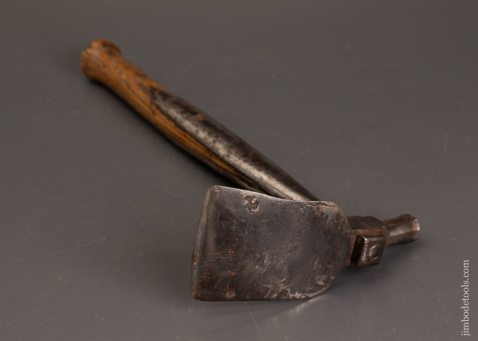 Fabulous-18th-Century-Chair-Maker’s-Hand-Adze-with-Octagonal-Hammer-Poll-121850