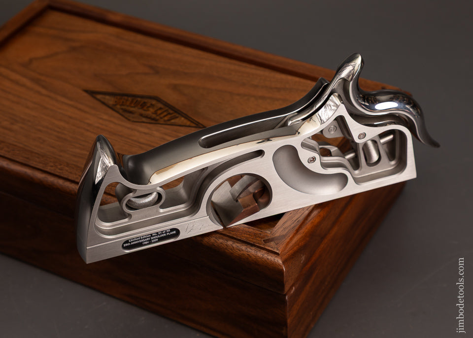 BRIDGE-CITY-TOOL-WORKS-Limited-Edition-ASP-25-Foxtail-Shoulder-Plane-Mint-in-Walnut-Presentation-Box-121895-AS-OF-SEPT-26