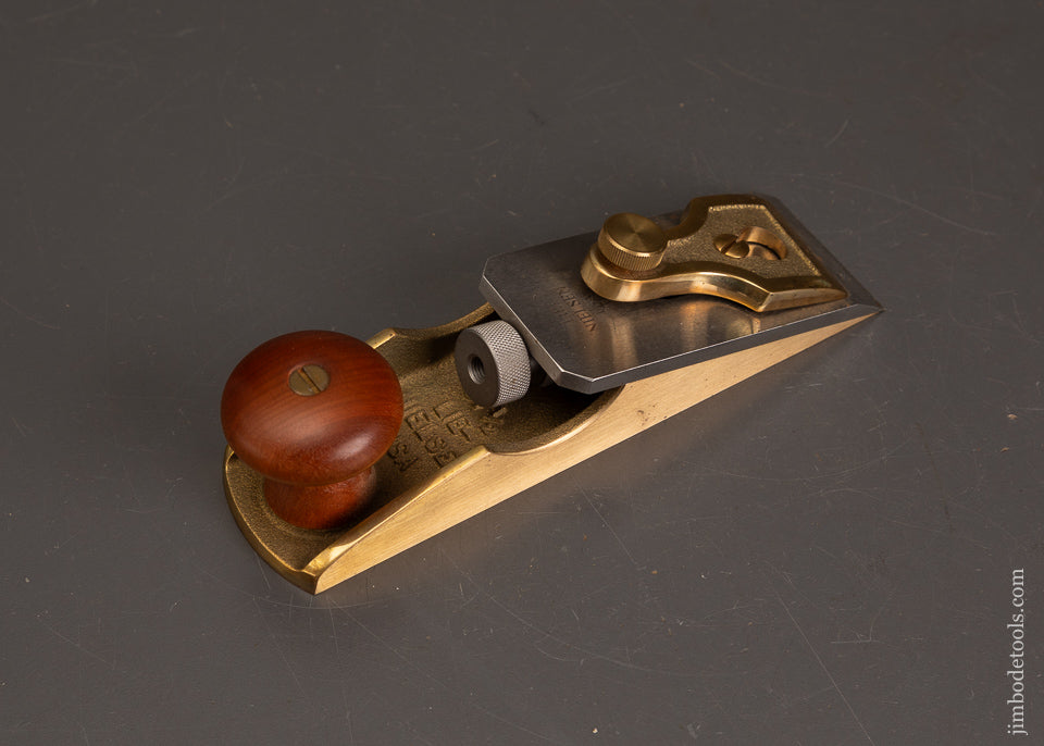 LIE-NIELSEN-No.-97-1/2-Chisel-Edge-Plane-122019