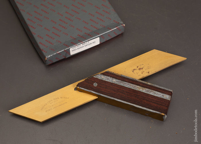 BRIDGE-CITY-TOOL-WORKS-MS-1.5-Miter-Square-in-Original-Box-with-Corrosion-122187