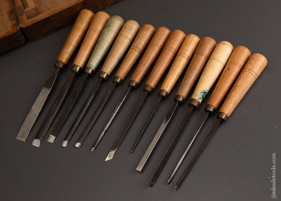 S.J.-ADDIS-Set-of-12-Carving-Chisels-Near-Mint-in-Box-122214