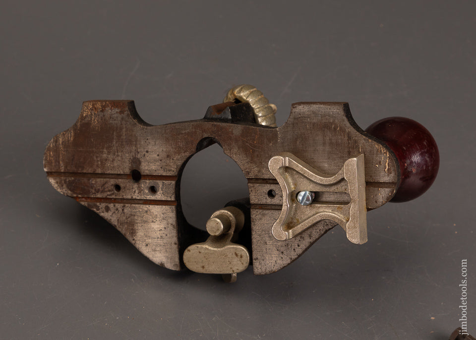 Fine-War-Time-STANLEY-No.-71-Router-Plane-122248
