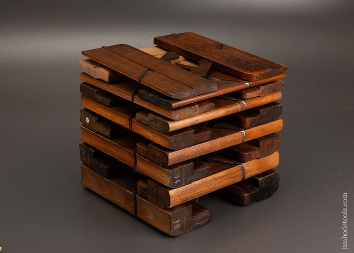 Complete-Working-Set-of-18-Hollows-&-Rounds-Molding-Planes-2-18-EVENS-122271-AS-OF-SEPT-30