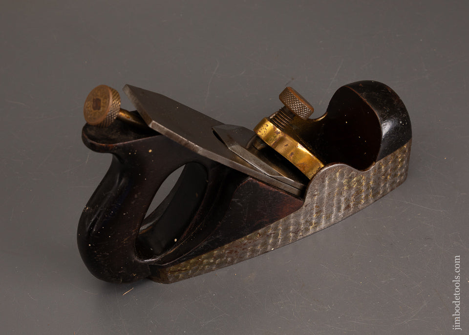 Extra-Fine-NORRIS-A5-Infill-Smooth-Plane-with-Original-Engine-Turned Sides-&-Patent-Adjuster-122410