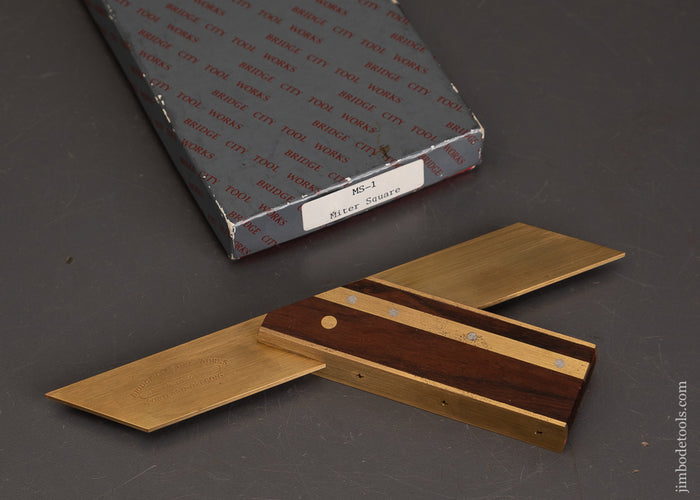 BRIDGE-CITY-TOOL-WORKS-MS-1-Miter-Square-Mint-in-Box-122433