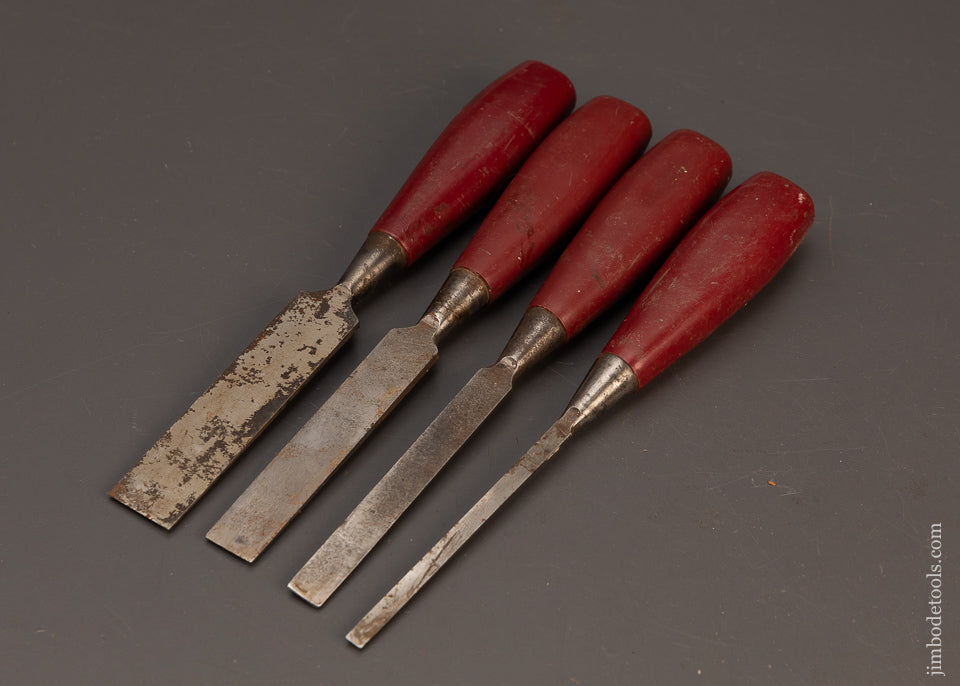 Excellent-User-Set-of-4-SPEAR-&-JACKSON-Bevel-Edge-Chisels-118883