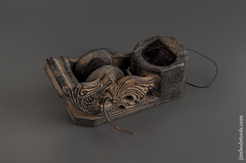 Japanese Figural Sumitsubo Ink Line - 77718