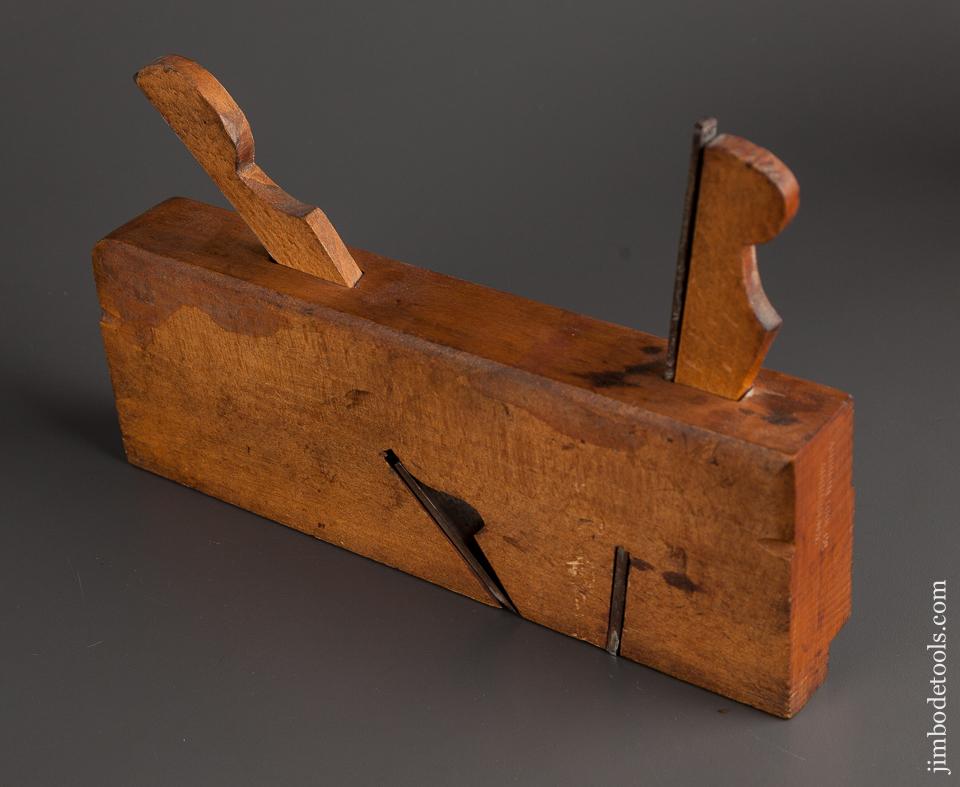 1 3/8 inch Wide AUBURN TOOL CO AUBURN NY Molding Plane circa 1864-93 DEAD MINT - 78086RU