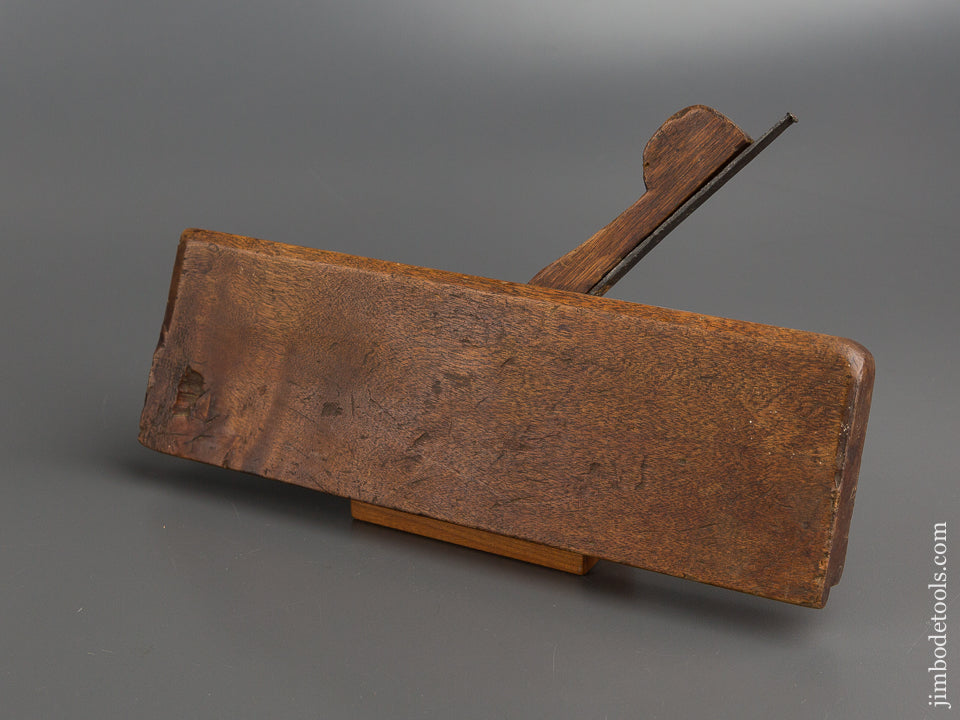 I. NICHOLSON IN WRENTHAM Pre-1746 Ten inch Yellow Birch Molding Plane - 79198 -